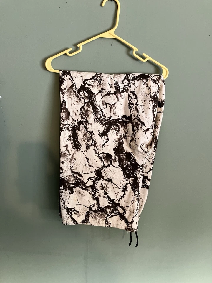 Natgear Snow camo pullovers/XL large size for puttimg on over cloths - Image 4 of 4