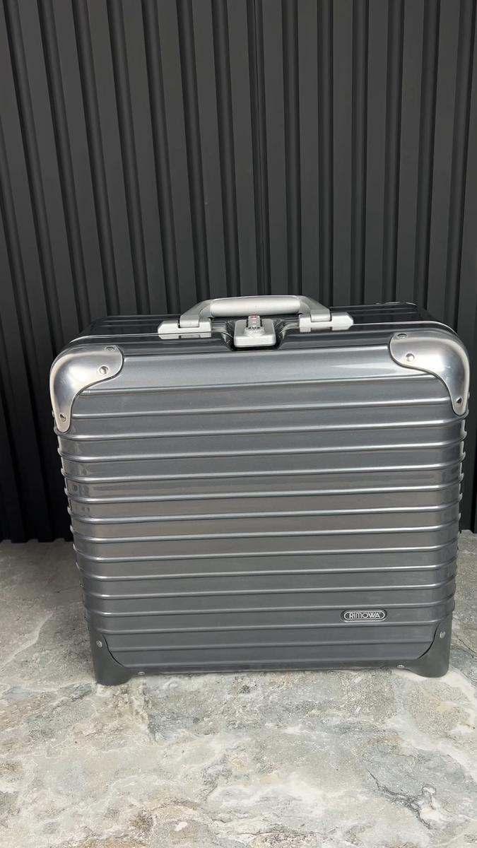 Rimowa Limbo Business Trolley 23L Gray 2-wheels Carry Case