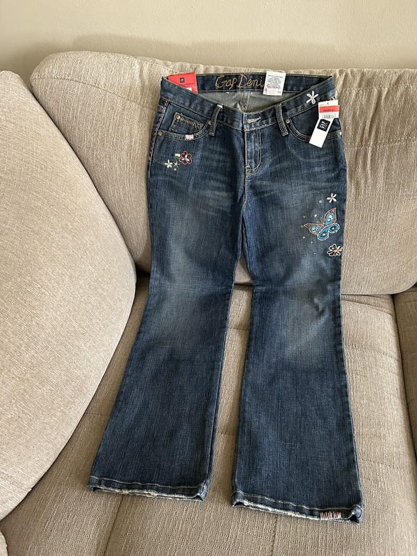 New Gap Girl Embroidered Denim Jeans, in Size 10 Regular.