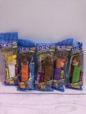 SCOOBY DOO Pez Dispensers Set 5 SCOOBY SHAGGY FRED VELMA DAPHNE Figures Lot NIB