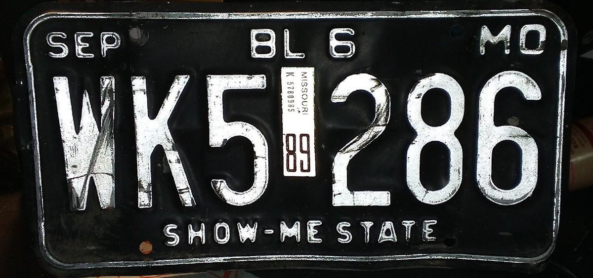 Vintage MISSOURI LICENSE PLATE 1989 TRUCK Sept. BL6 WK5 286 Show