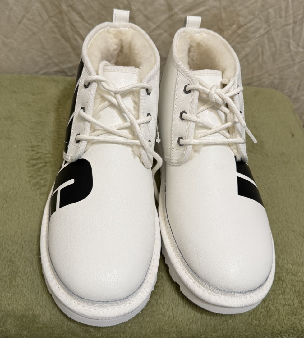 UGG MEN display picture 1