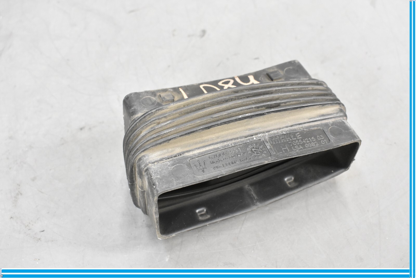 Maserati Quattroporte 2004-2019 Left Airbox sleeve