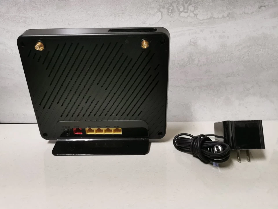 D-Link Wireless Router DWR-961-VZ-R Verizon/Working/Miss antenna/#M13 - Image 3 of 3