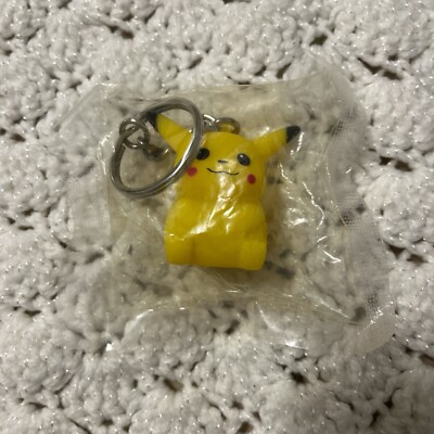 Vintage Pokémon Pikachu Keychain Kellogg s Cereal NIP