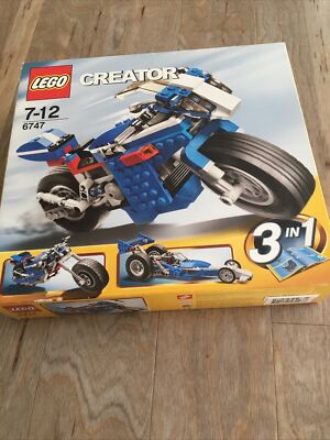 LEGO  Creator 6747 Blaue Rennmaschine