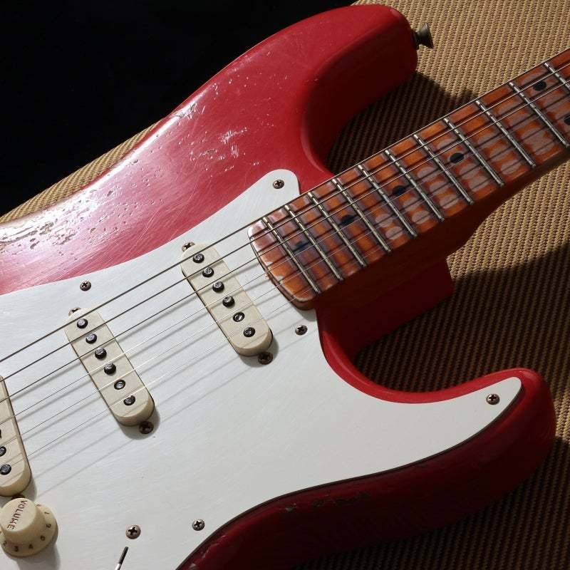 Fender Custom Shop 1957 Stratocaster Heavy Relic Aged Fiesta Red