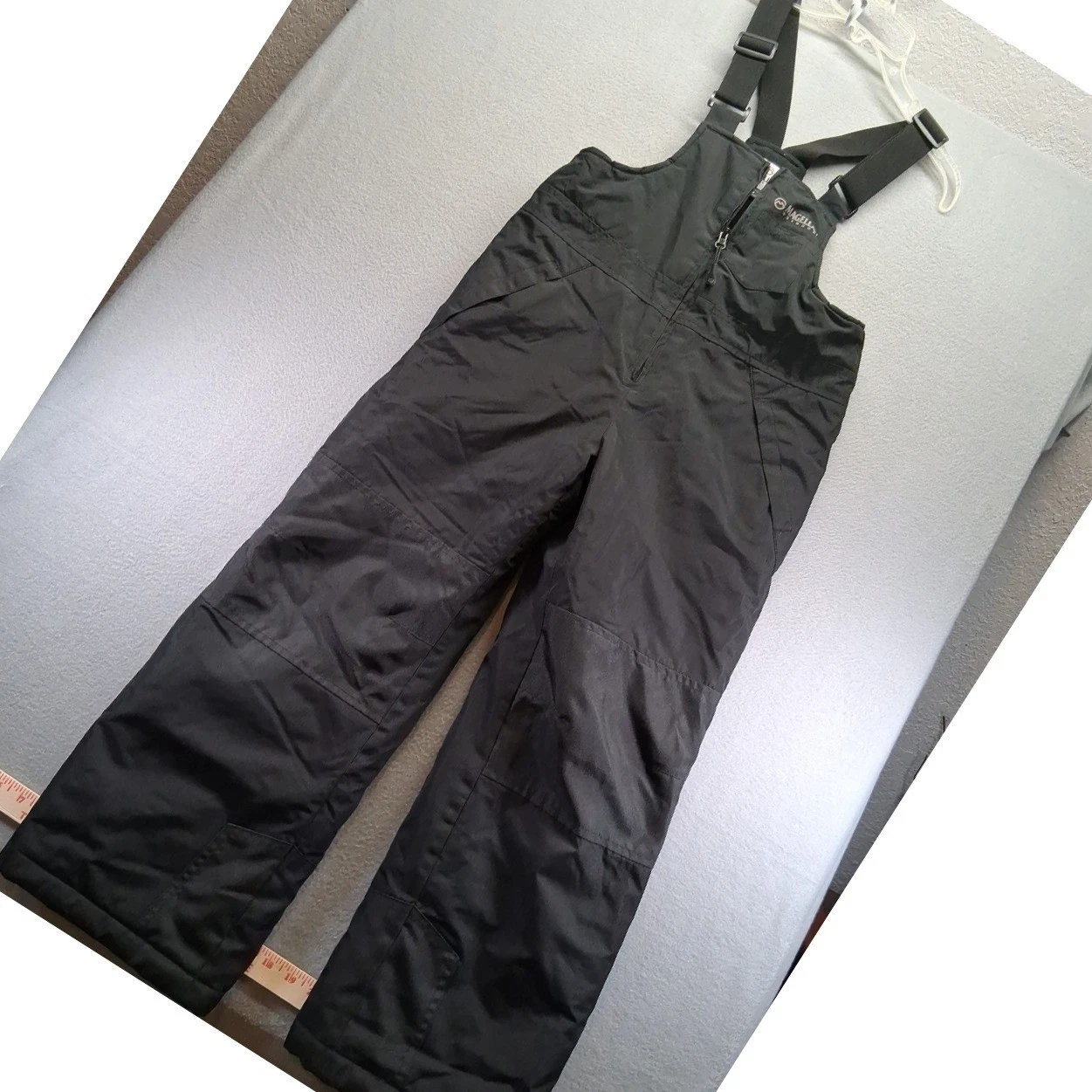 Magellan Outdoor Ski Overall 3 Pockets Youth M Black, Adjustable Strap