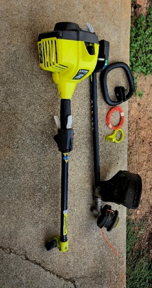 RYOBI String Trimmer 25cc 2-Cycle Gas-Powered Straight Shaft, Attachment Capable - Image 3 of 4
