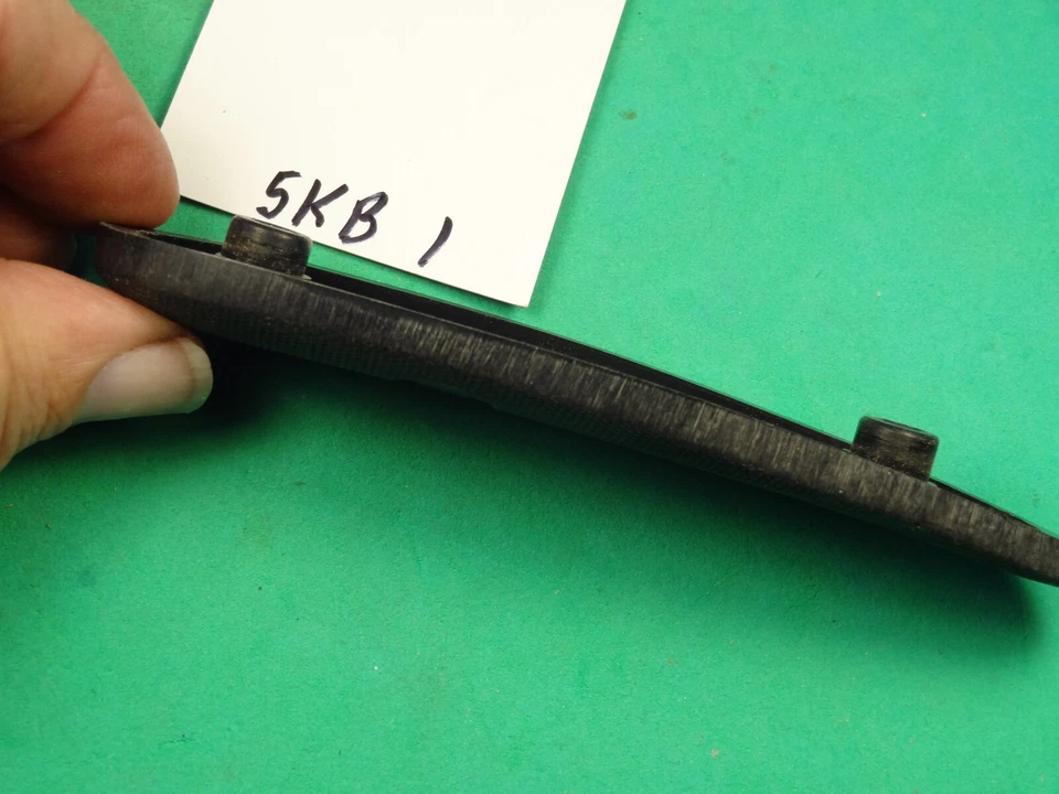 Пластиковая изогнутая накладка на приклад дробовика SKB 1,46 дюйма x 4,92 дюйма #SKB1 - Изображение 2 из 4