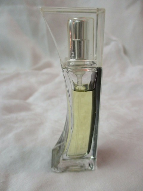 elizabeth arden provocative woman