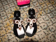 Women's Kali Sandels Black & Gold w/ Rinestones Size 8M New