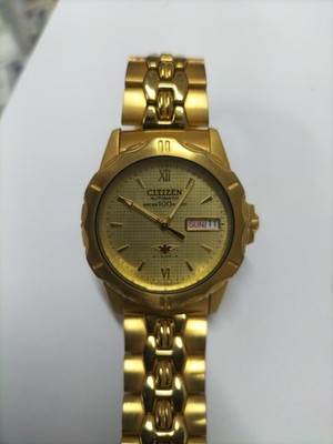 Citizen Automatik 100M Day-Date Gold Edelstahl 35,4mm Champagner Zifferblatt Herrenuhr