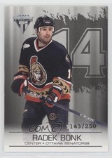 2003 Pacific Private Stock Titanium Retail Jersey Number /250 Radek Bonk #70 1o3