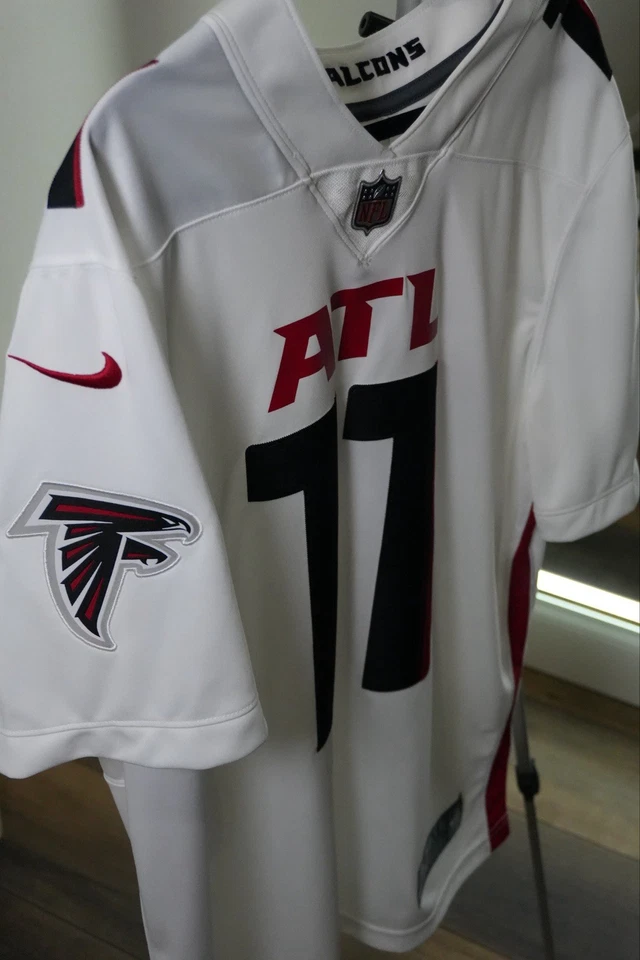 Футболка с нашивками NIKE NFL Atlanta Falcons No11 Julio Jones белая Dri-Fit размер XL - Изображение 4 из 4
