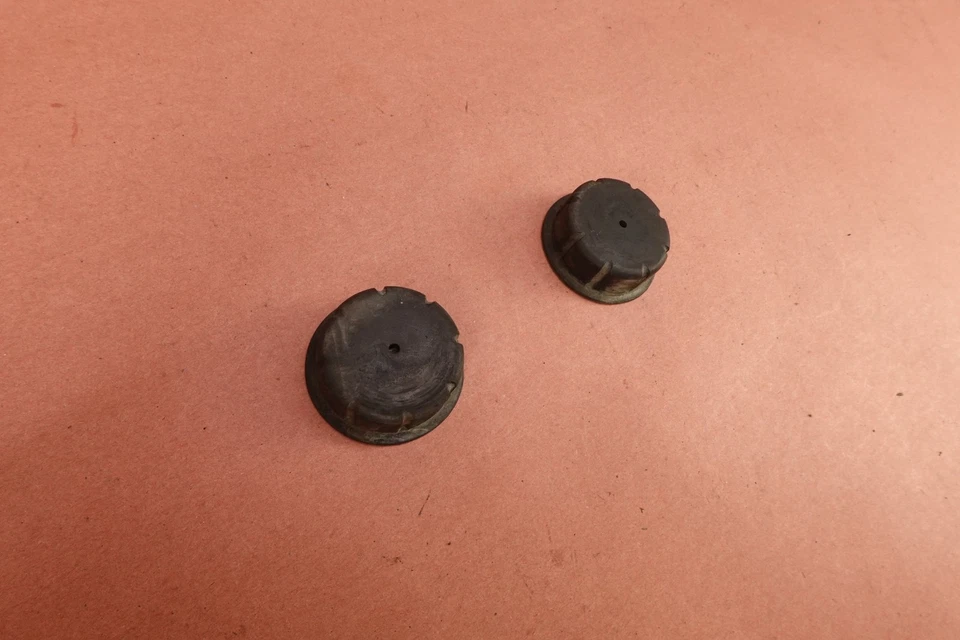 2004-2007 Yamaha Road Star XV1700 Gas Fuel Tank Rubber Dampers - Image 3 of 4