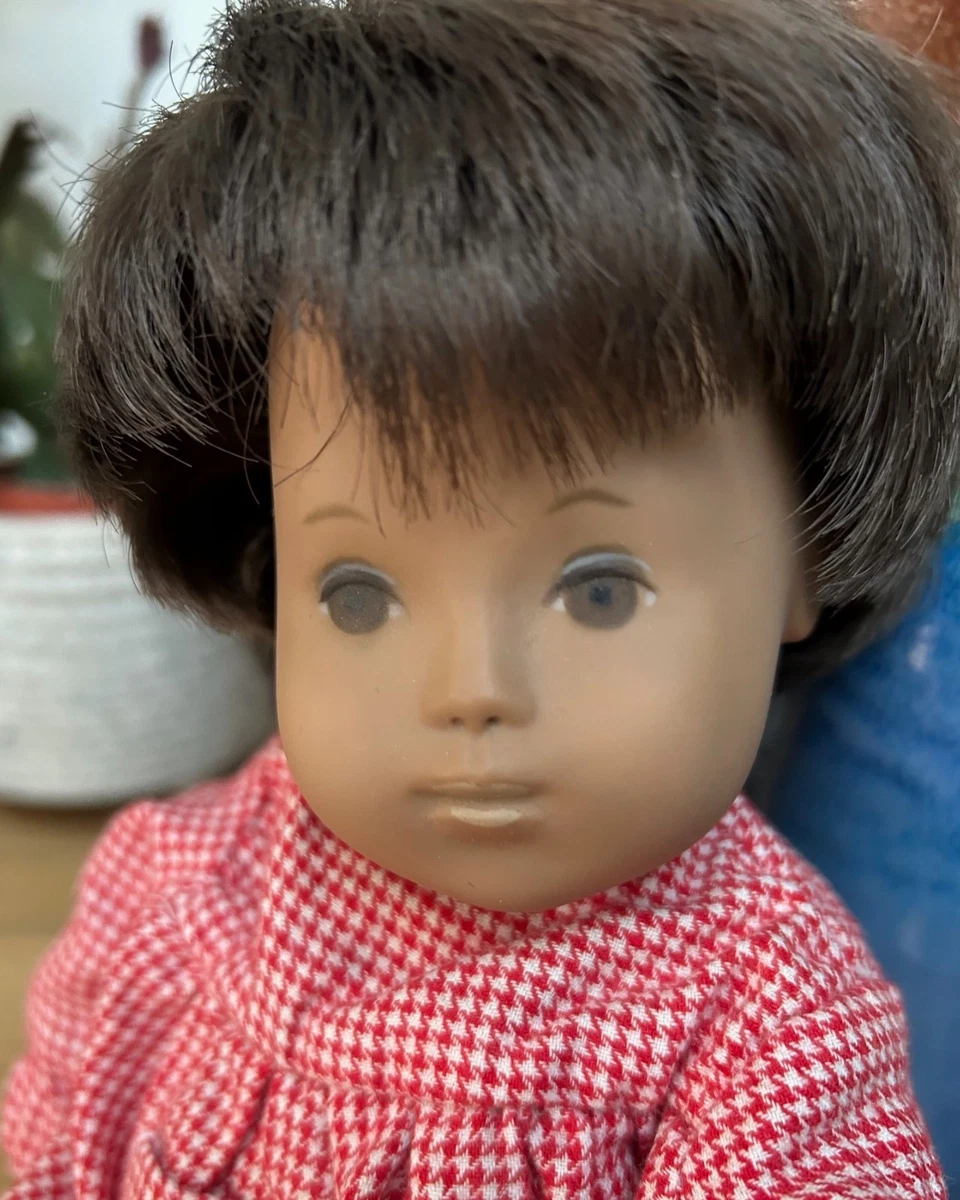 Ancienne poupée Sasha Gregor Blonde, pyjama garçon 1968-1969