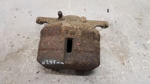 Bremssattel Vorne Rechts 296x26 Nissan J10 Qashqai 1.5 dCi DPF