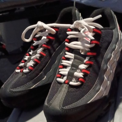 Nike Air Max 95 Unisex Kids Sneaker Black/Gray/Red/White 4Y Mesh CJ3906-101