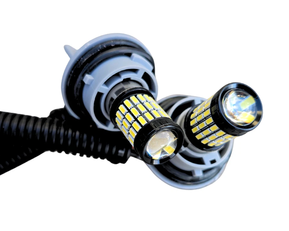 1000 LUMEN **LED** PROJECTION Polaris Headlight Bulbs 81169, 61189, 4030059 - Image 2 of 4