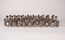 Lot De 50 Radios À Tubes Vintage Telefunken Valvo Siemens Philips PCL 200 Etc.