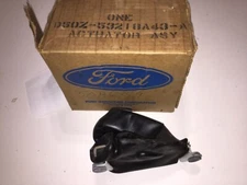 1975 1976 1977 FORD FAIRLANE  LH FRONT DOOR ELECTRIC LATCH ACTUATOR NOS