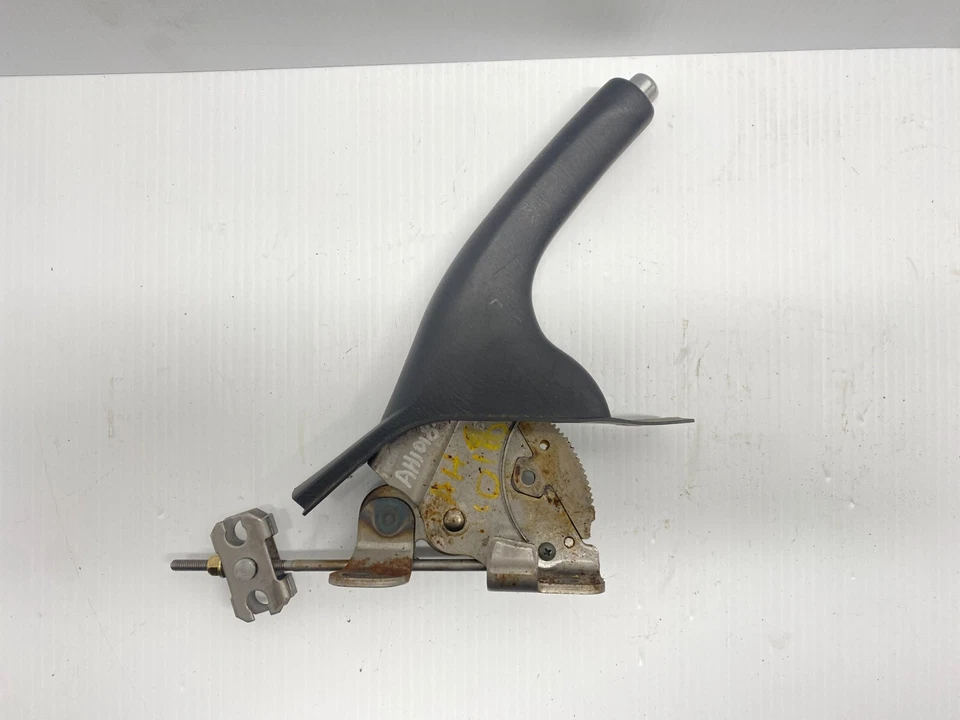 Suzuki Grand Vitara 2005-2006 y XL-7 palanca de freno de estacionamiento manual - OEM Foto 4 de 4