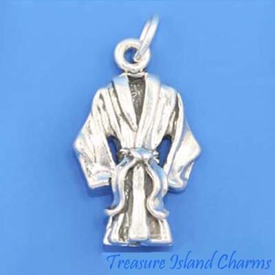 Karate Robe Gi Bathrobe 3D 925 Solid Sterling Silver Charm Pendant MADE IN USA
