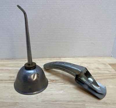 Eagle Steel Oiler Can and Metal Oil Spout for Quart Vintage Gas Oil