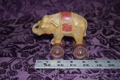 VTG 1940s Hubley ''Jumbo'' the Elephant Resin Toy Fixed Wheels 3 7/8'' H x 4 1/2'' L