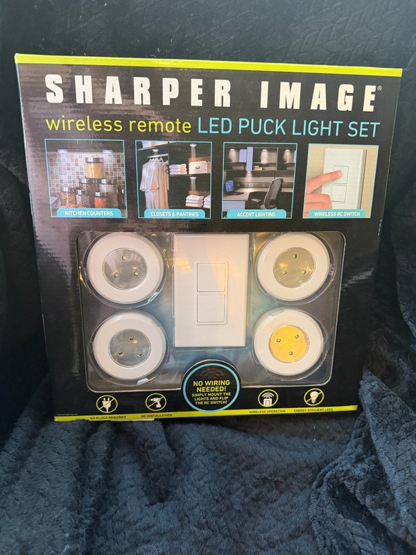 Sharper Image Wireless Remote LED Puck Light Set 4 Lights Wall Switch NEW