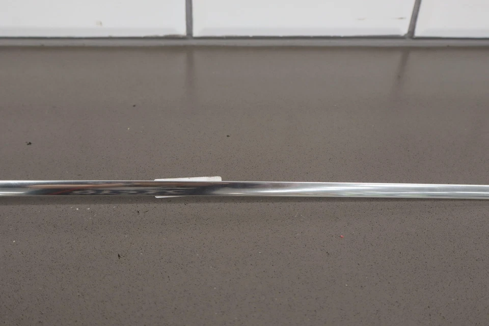 Maybach 57 W240 2007 conductor izquierdo delgado cromado guardabarros moldura Foto 4 de 4