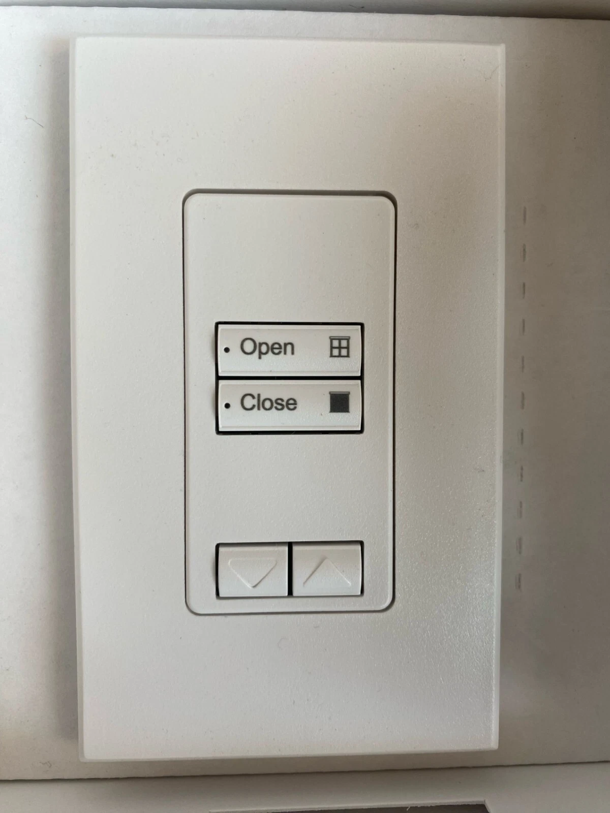Lutron QSWS2-2BRLI-WH S seeTouch QS 2 Button KEYPAD R / L NIB - SHIPS SAME DAY
