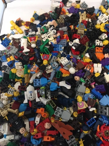 Lego 1/16 Lb Bulk -Star Wars Marvel DC City Ninjago minifigures bulk #E2