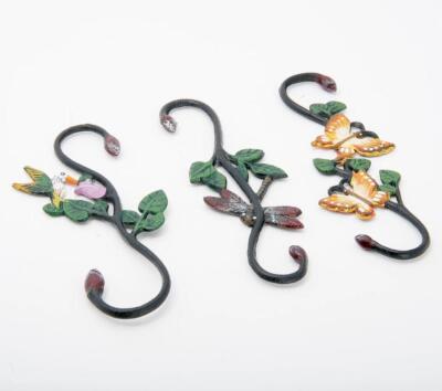 Ultimate Innovations 3-Pack Decorative Iron Hooks Black