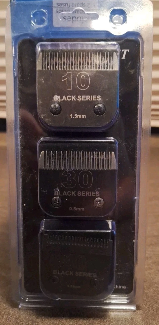 Black Series, Size 10 1.5mm, 30 0.5mm, 40 0.25mm Detachable Clipper Blades.