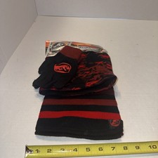 Jurassic World 3 PC Beanie Gloves Scarf Set One Size Fits Most red and black 