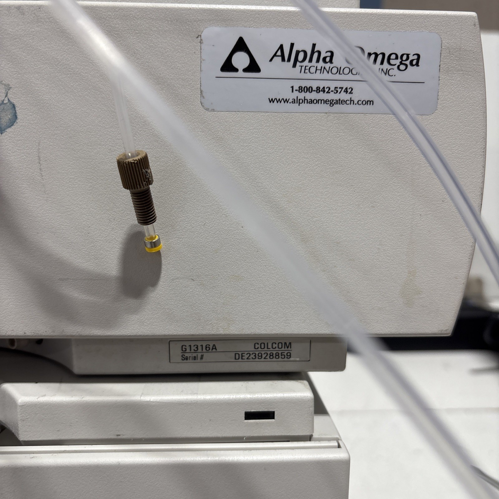 HP Agilent 1100 HPLC System G1314A G1379A G1316A G1313A Untested All Power On