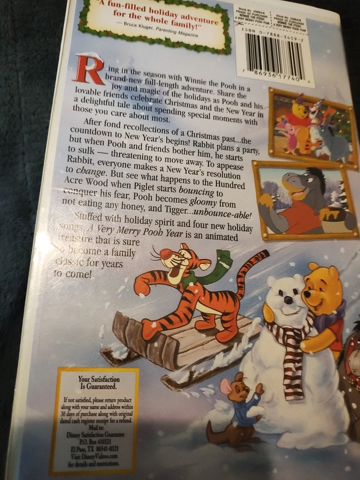 Winnie the Pooh - A Very Merry Pooh Year (VHS, 2002) - Image 2 of 3
