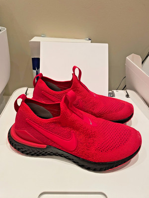 Nike Womens Epic Phantom React Flyknit RED Running Shoes Sneakers 6