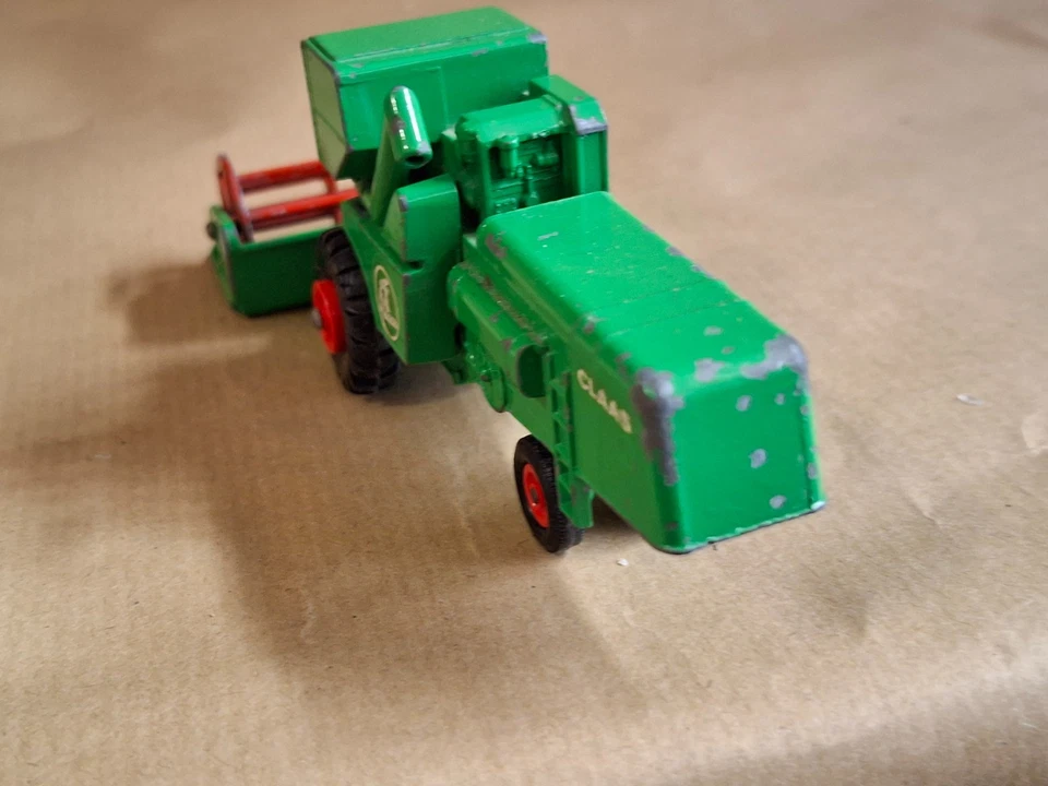 Matchbox Kingsize K-9 Claas Combine Harvester grün - Bild 4 von 4