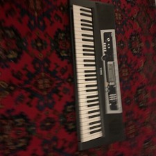 Yamaha Ypt-210 Electronic Keyboard With Mains Lead.
