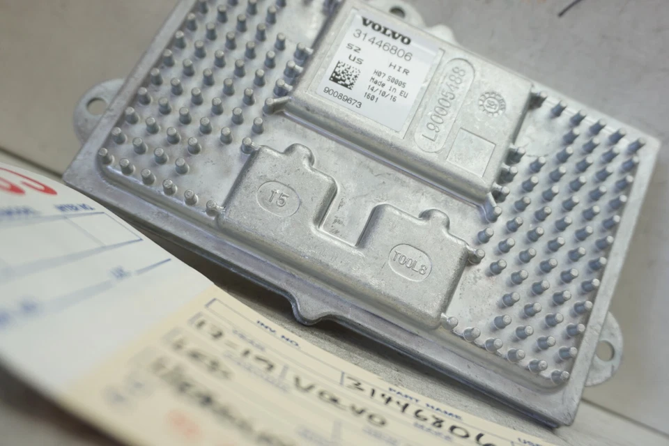 Volvo XC90 V90 2017 2018 2019 faro LED control módulo de lastre OEM UC57935 Foto 4 de 4