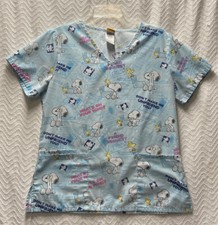 Peanuts Multicolored Size Small Social Media Scrub Top Snoopy Woodstock