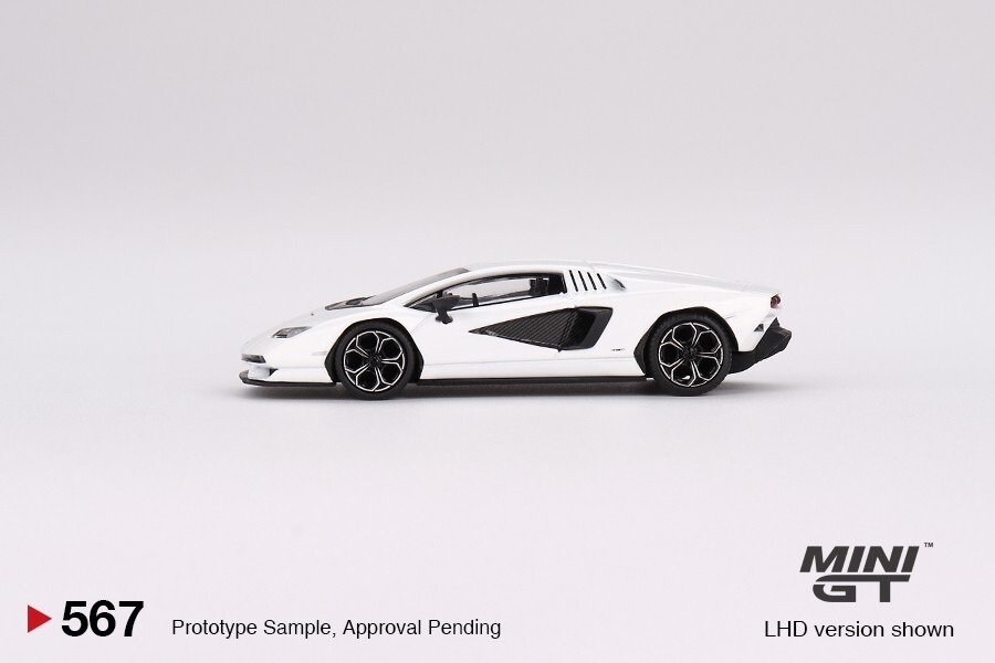 ミニカー MiniGT Kenmeri LBWK / Lamborghini Mini GT 1:64 LBWK Lamborghini Aventador Limited Edition