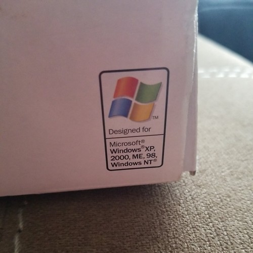 NEW IN BOX - MICROSOFT MultiMedia Keyboard 1.0A EROGNOMIC KB-0168 FAST S/H - Picture 7 of 9