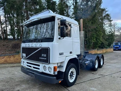 Volvo F12.250 6x2 Spring Suspension - Picture 2 of 10