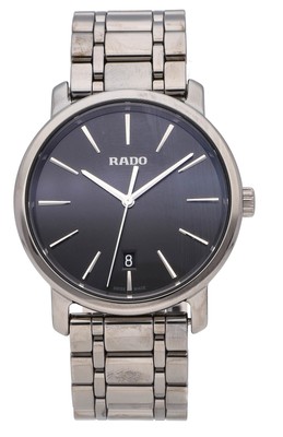 Rado DiaMaster Quartz 40mm Ceramic Black Dial Men's Watch R14066182