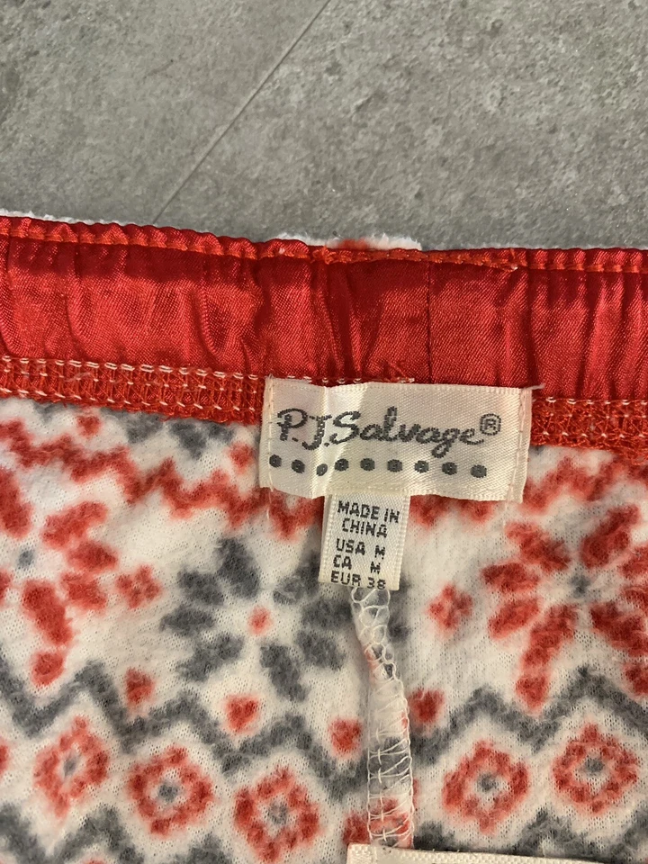 Calça lounge PJ SALVAGE vermelha/cinza FAIR ISLE MOOSE estampa pelúcia cordão tamanho M - Imagem 3 de 4