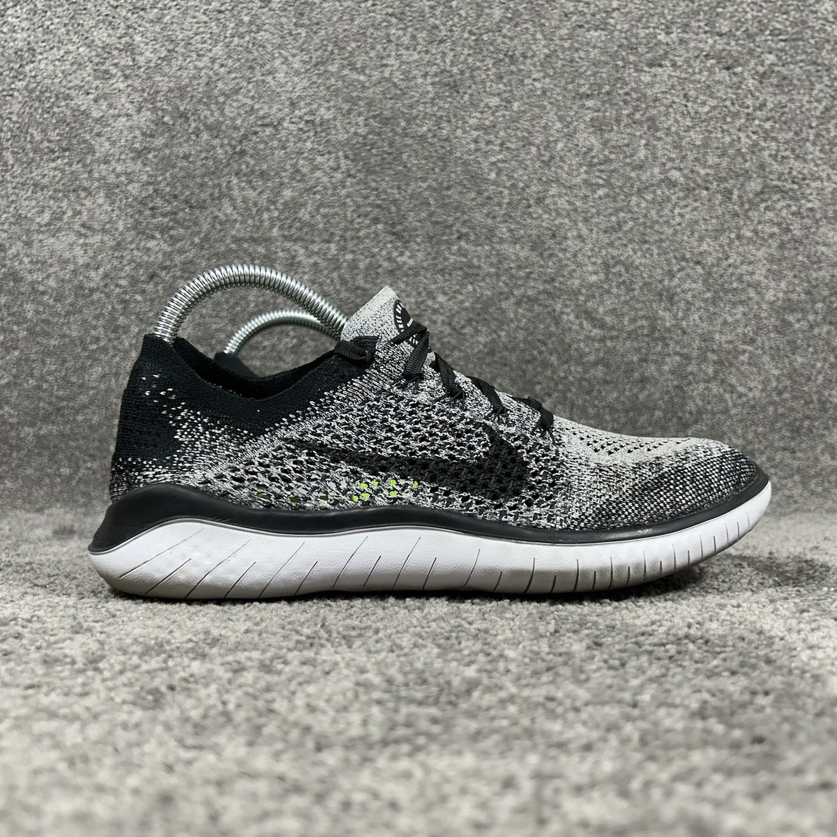 Nike Free RN Flyknit 2018 942838-101 Mens Size 8 Black White Oreo